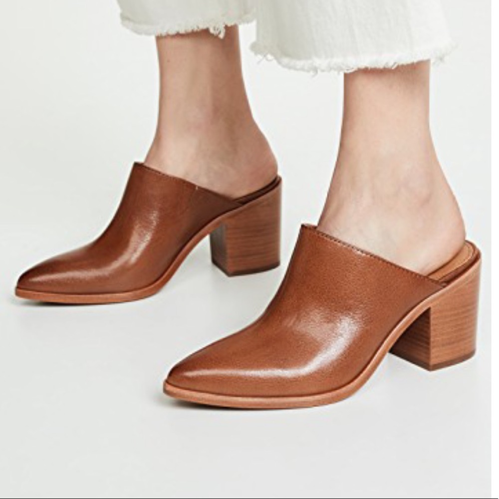 Frye Flynn mule